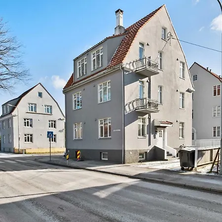 Norwegian Housing, Solbakkeveien 12 Apartment *