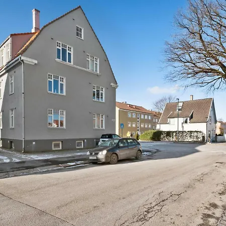 Norwegian Housing, Solbakkeveien 12 Apartment