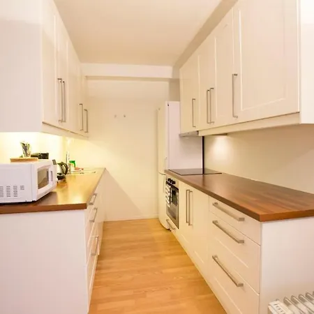 Norwegian Housing, Solbakkeveien 12 Apartment *